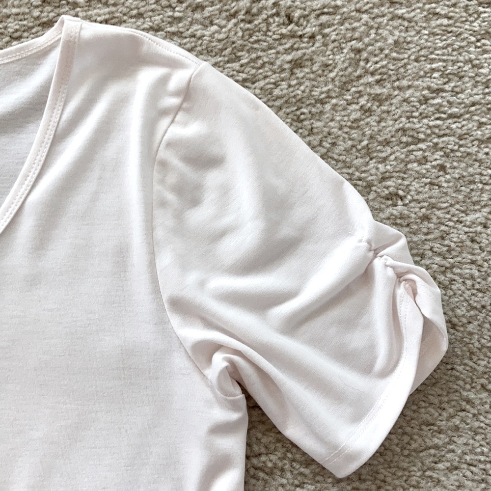 LulaRoe Short Sleeve Top - Picture 3 of 5